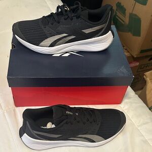 Reebok Women’s Black & White Athletic Running Shoes